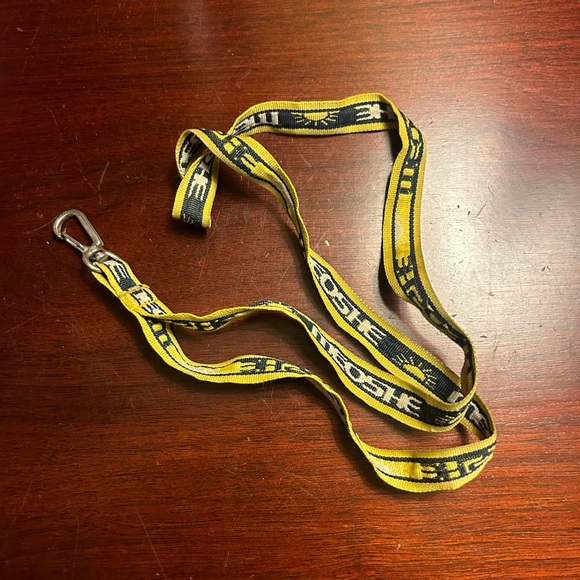 3 Y2k Keychain/lanyard 🌸 - Picture 3 of 3